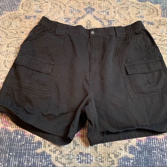 Croft & Barrow Men's black cargo hiking shorts with side elastic  44 - Picture 1 of 7